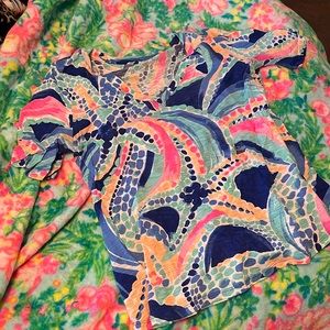 Lilly Pulitzer T-shirt, beautiful bright color, V-neck
